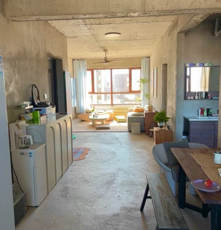 越来越多的人选择入住毛坯房，花费不到一两万，效果超级好！-微七七资讯