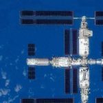 神舟二十号延期返航，空间站6人继续同飞，空间站氧气为何用不完-微七七资讯