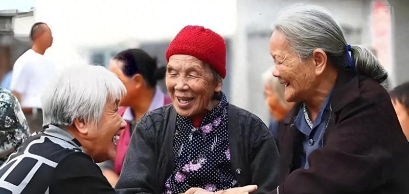 2024年中国死亡人口有多少，中国人口死亡高峰何时到来？-微七七资讯