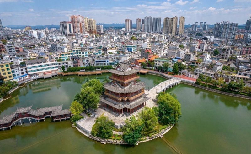 云南下一个黑马城市是曲靖吗，曲靖有望成为第二个昆明吗？-微七七资讯