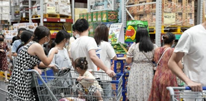 年轻人消费逻辑为何改变，不追大牌的年轻人更看重什么？-微七七资讯