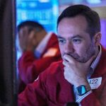 英伟达领跌美股暴跌原因，比特币跌破9万炒币党爆仓人数？-微七七资讯